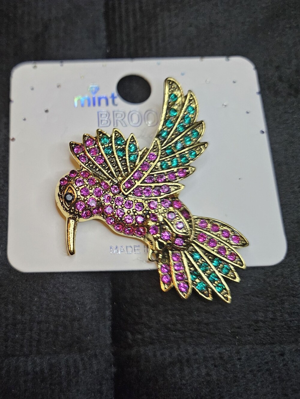 Hummingbird Brooch - Picture 4 of 9